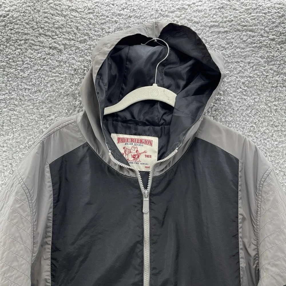 True Religion Jacket Men 2XL Gray Black Spellout Logo Full Zip Outdoor Windbreak